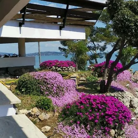Valdroni Bed & Breakfast Cala Galera