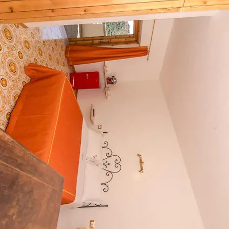Valdroni Bed & Breakfast Cala Galera